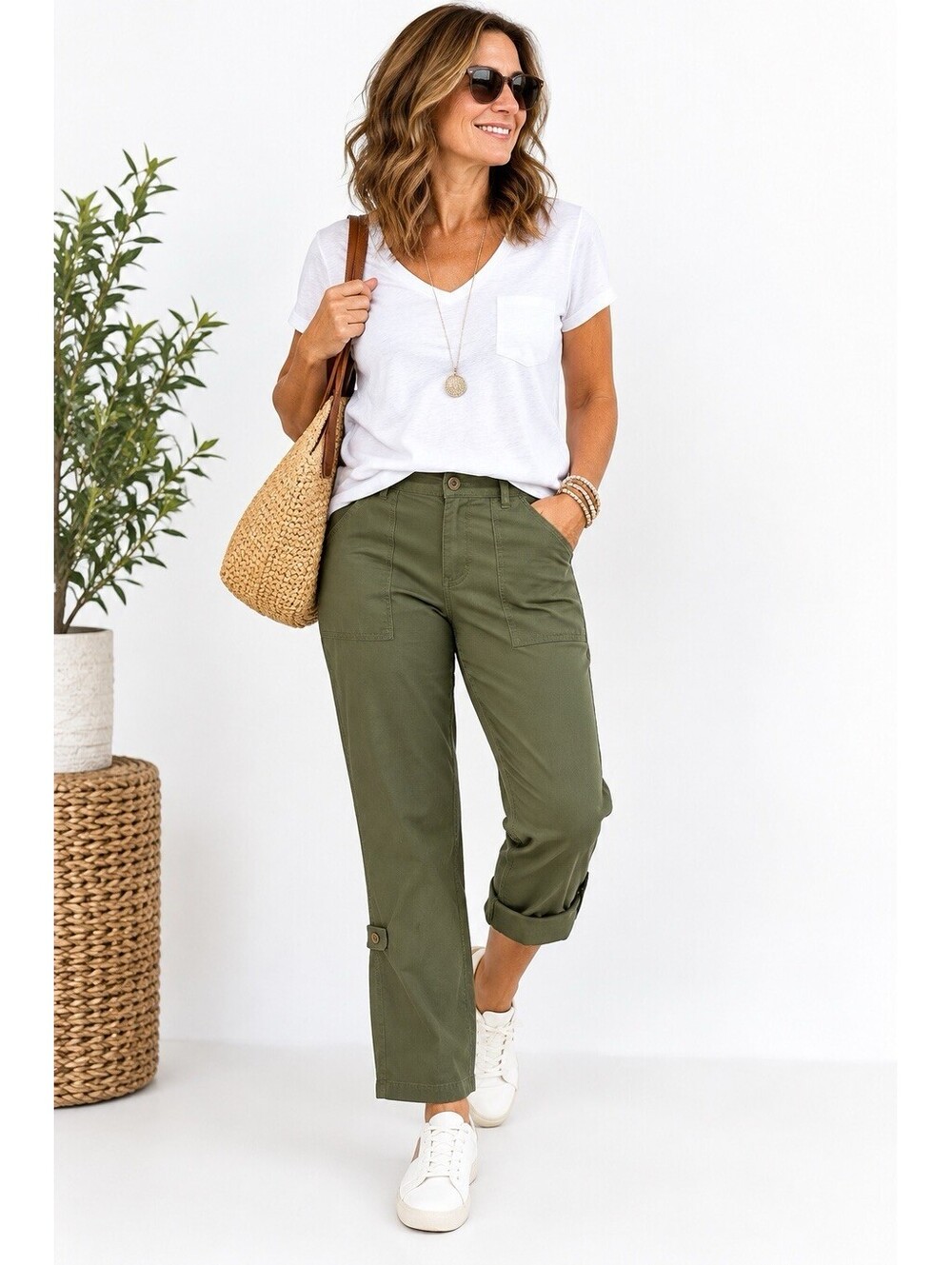 Chico’s Women’s 3 Petite US 16P XL Olive Green Convertible Roll Tab Ankle Pants